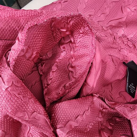 Maggie Barnes Womens Shirt Plus 2X Textured Satin Crinkle Button Front Feminine - Picture 8 of 10